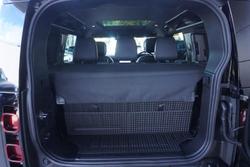 2025 Land Rover Defender 110 D350 X-Dynamic HSE