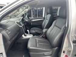 2016 Isuzu MU-X LS-T