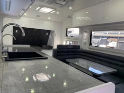 2026 Urban Caravans X-Terrrain 20 Club Louunge