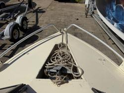 2001 QUINTREX 4.10 Bermuda Islander