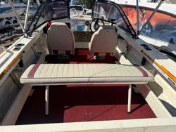 2001 QUINTREX 4.10 Bermuda Islander