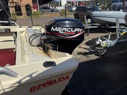 2001 QUINTREX 4.10 Bermuda Islander