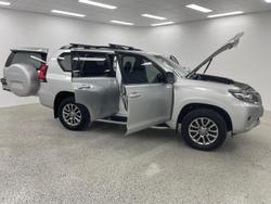 2018 Toyota Landcruiser Prado Kakadu GDJ150R 4X4 Dual Range Silver Pearl