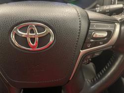 2018 Toyota Landcruiser Prado Kakadu GDJ150R 4X4 Dual Range Silver Pearl