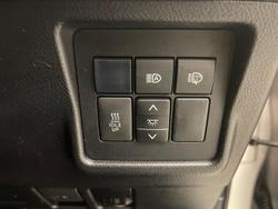 2018 Toyota Landcruiser Prado Kakadu GDJ150R 4X4 Dual Range Silver Pearl