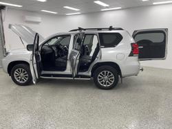 2018 Toyota Landcruiser Prado Kakadu GDJ150R 4X4 Dual Range Silver Pearl