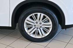 2024 Mitsubishi Outlander LS