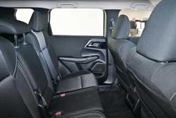 2024 Mitsubishi Outlander LS