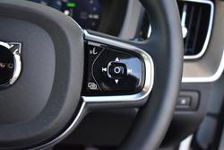 2025 Volvo XC60 Plus T8 Plug-In Hybrid Dark
