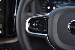 2025 Volvo XC60 Plus T8 Plug-In Hybrid Dark