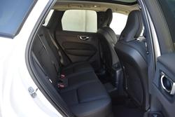 2025 Volvo XC60 Plus T8 Plug-In Hybrid Dark