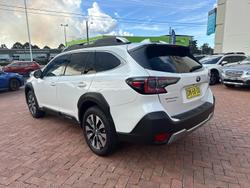 2025 Subaru Outback AWD Touring