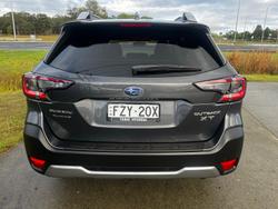 2023 Subaru Outback AWD Touring XT