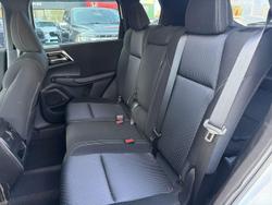 2022 Mitsubishi Outlander LS