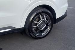 2025 Kia Carnival GT-Line HEV