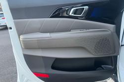 2025 Kia Carnival GT-Line HEV