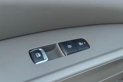 2025 Kia Carnival GT-Line HEV