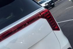 2025 Kia Carnival GT-Line HEV