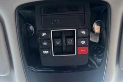 2025 Kia Carnival GT-Line HEV