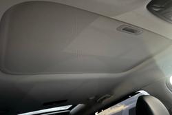 2025 Kia Carnival GT-Line HEV