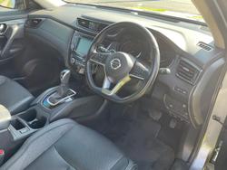 2022 Nissan X-TRAIL ST-L