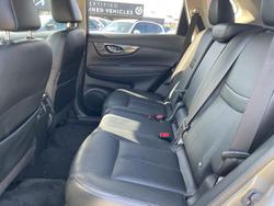 2022 Nissan X-TRAIL ST-L