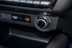 2025 Mazda BT-50 SP