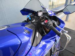 2025 Yamaha YZF-R1 BLUE