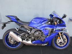 Yamaha YZF-R1