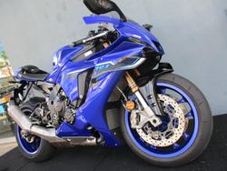 2025 Yamaha YZF-R1 BLUE