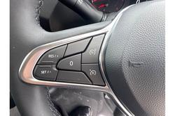 2024 Renault Trafic Pro X82 MY24 Glacier White (369)