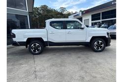 2025 Kia Tasman SX+ TK MY26 4X4 Dual Range Clear White (UD)