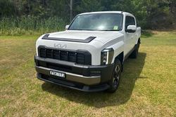 2025 Kia Tasman SX+ TK MY26 4X4 Dual Range Clear White (UD)
