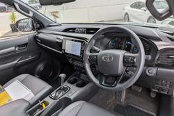 2020 Toyota Hilux Rogue