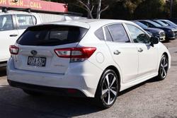 2017 Subaru Impreza 2.0i-S