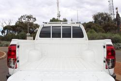 2022 Toyota Hilux SR