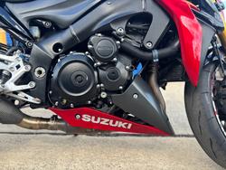 2015 Suzuki GSX-S1000 Red
