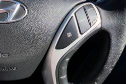 2011 Hyundai Elantra Premium