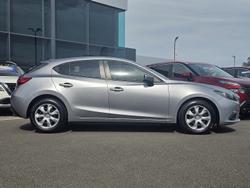 2014 Mazda 3 Neo