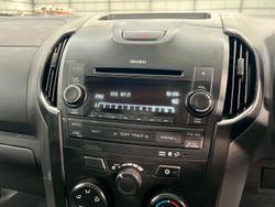 2016 Isuzu D-MAX SX MY15 4X4 Dual Range Splash White