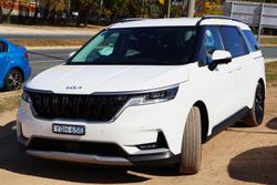 2022 Kia Carnival SLi