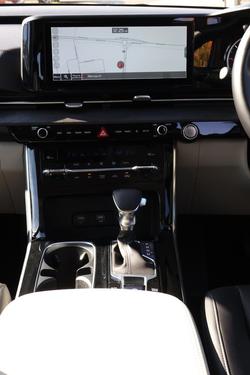 2022 Kia Carnival SLi