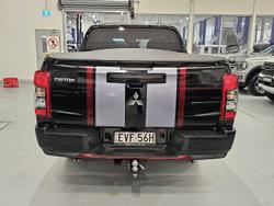 2022 Mitsubishi Triton GLS