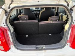 2014 SUZUKI ALTO GL GF MY12 White