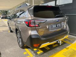 2023 Subaru Outback AWD Touring