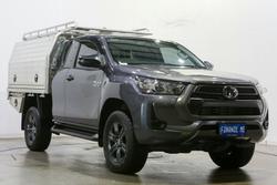 2023 Toyota Hilux SR