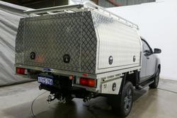 2023 Toyota Hilux SR