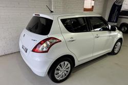 2014 Suzuki Swift GL FZ MY14 Snow White