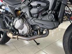 2022 Ducati Monster 937 Monster Red