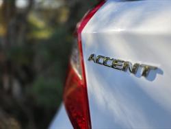 2016 Hyundai Accent Active